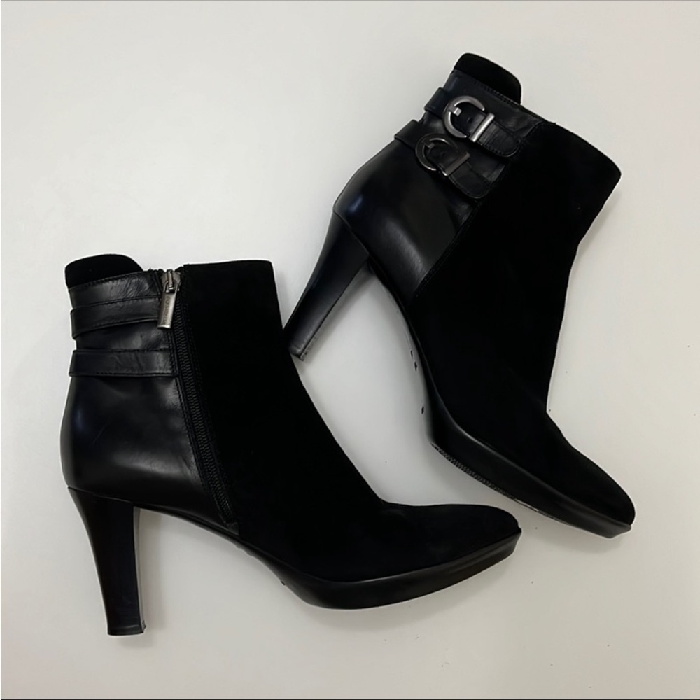 Aquatalia Black Heeled Ankle Boots Size 9.5